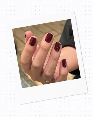 Red wine manicure, one of the biggest nail trends 2025