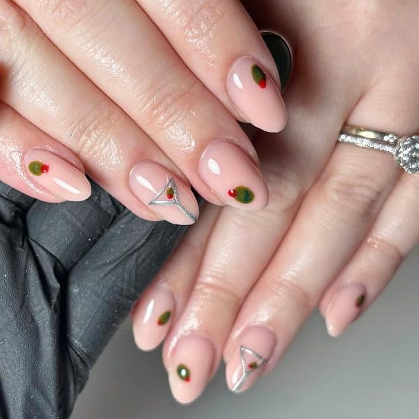 Try dirty martini-inspired nails for New Year's Eve 2024.