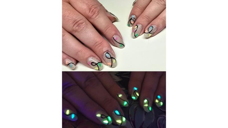 @dznailstho festive holiday nails