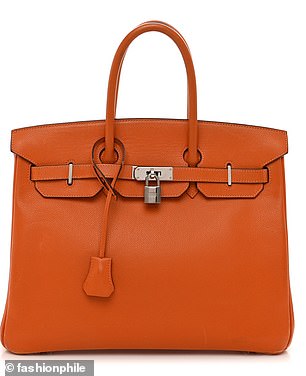 The leather purse looks strikingly similar to a Birkin and comes in a range of colors including blue, green, gray, and orange. A real Hermès Birkin is seen