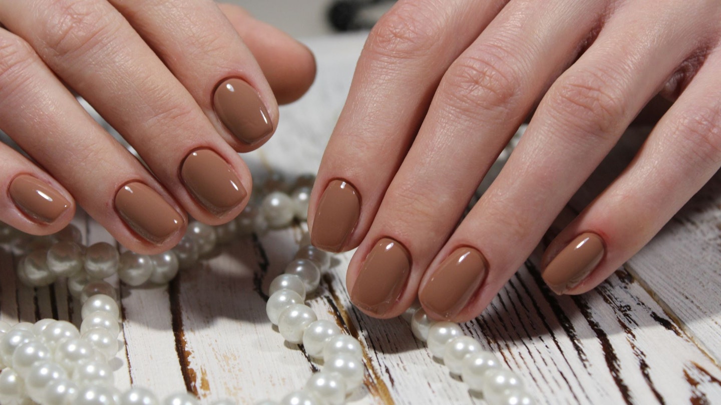 Mocha nails IMAGO Panthermedia