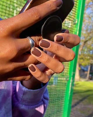 @paintedbyjools chocolate brown manicure