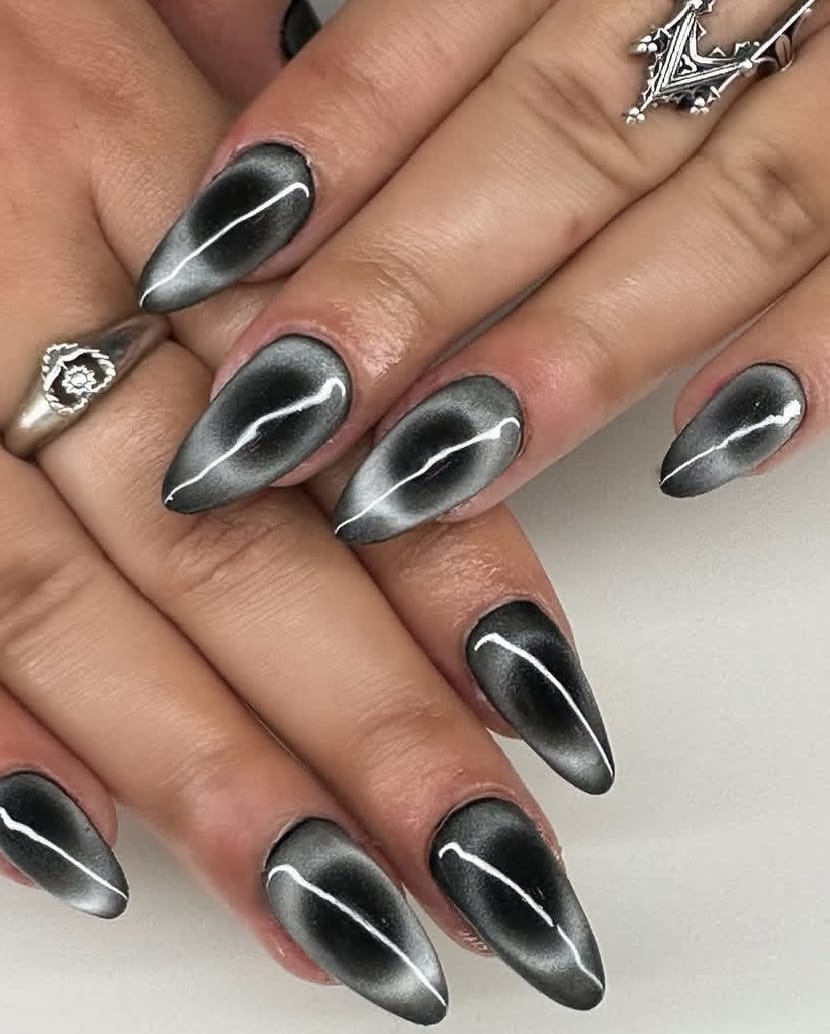 minimalist nail art design