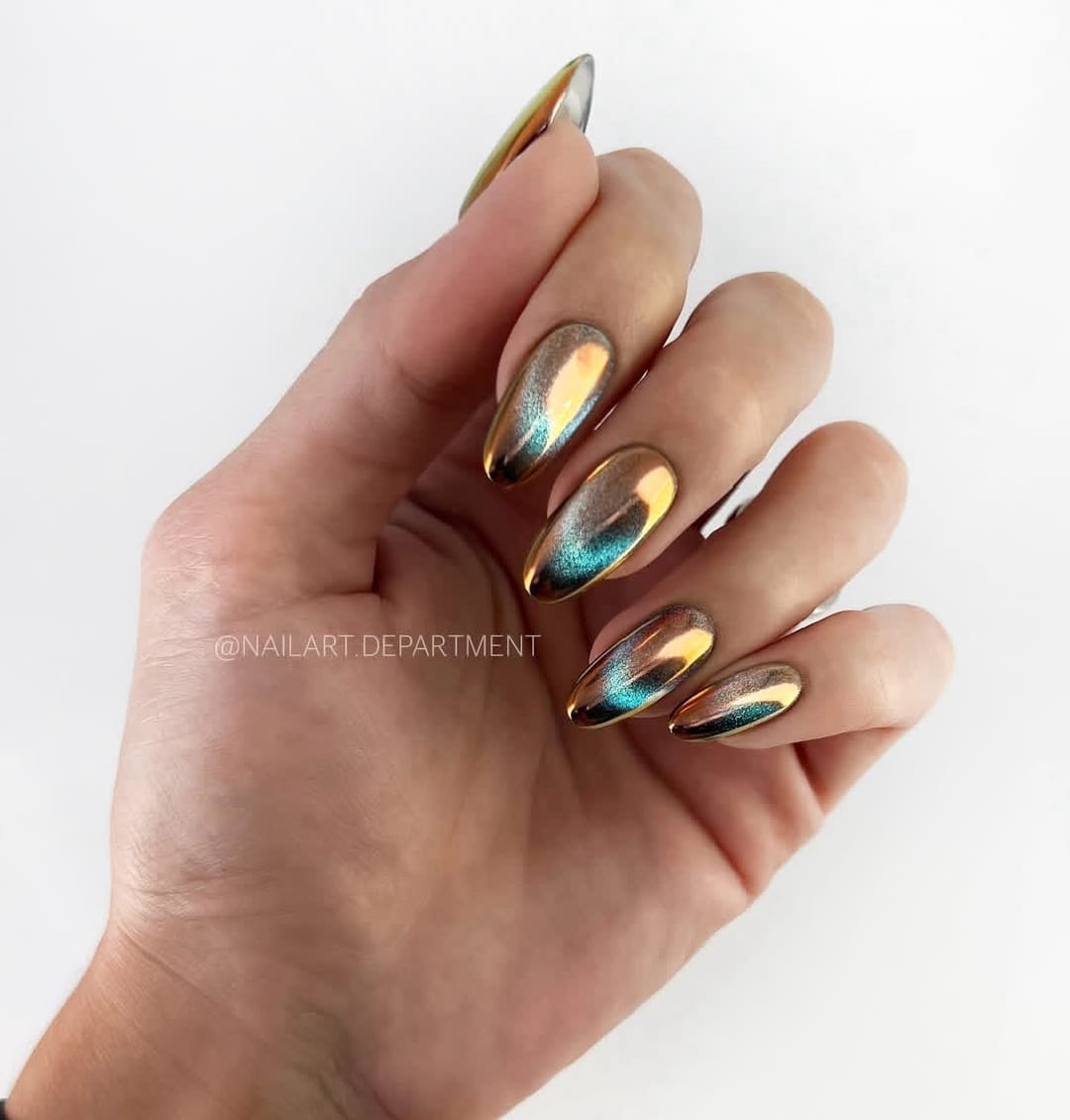 metallic cat eye nail art
