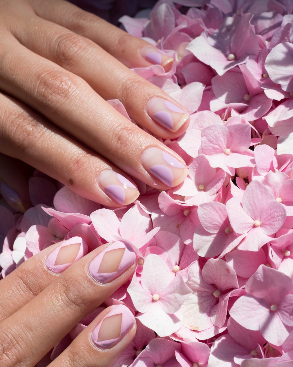 geometric lavender nails